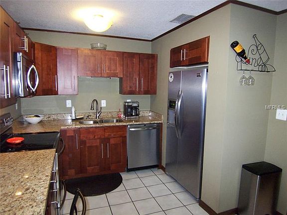 3rd image of 4208 W Zelar St