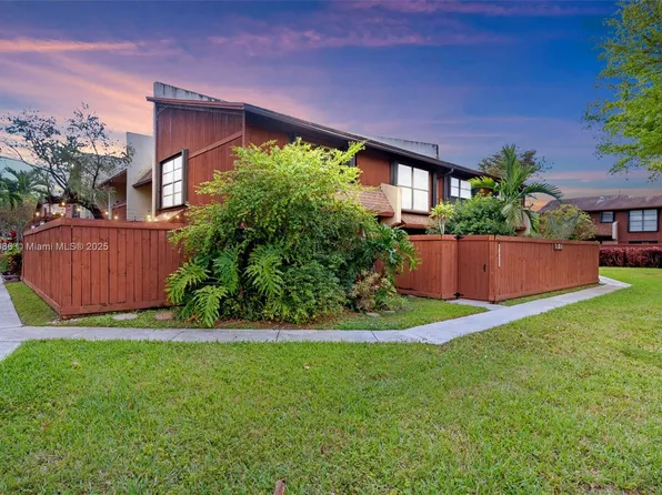 6421 SW 116th Ct APT A, Miami, FL 33173