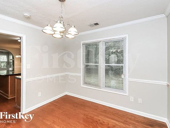 5th image of 1827 Hickory Creek Ct NW
