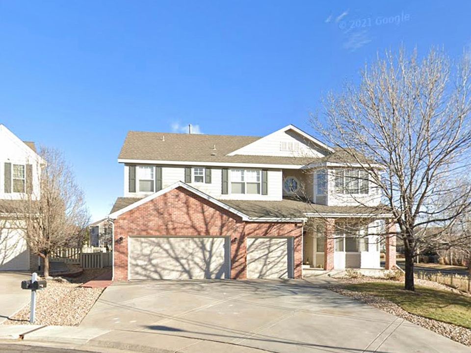 Front of House (culdesac)