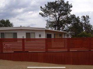 118 Bristlecone Dr, Wofford Heights, CA 93285