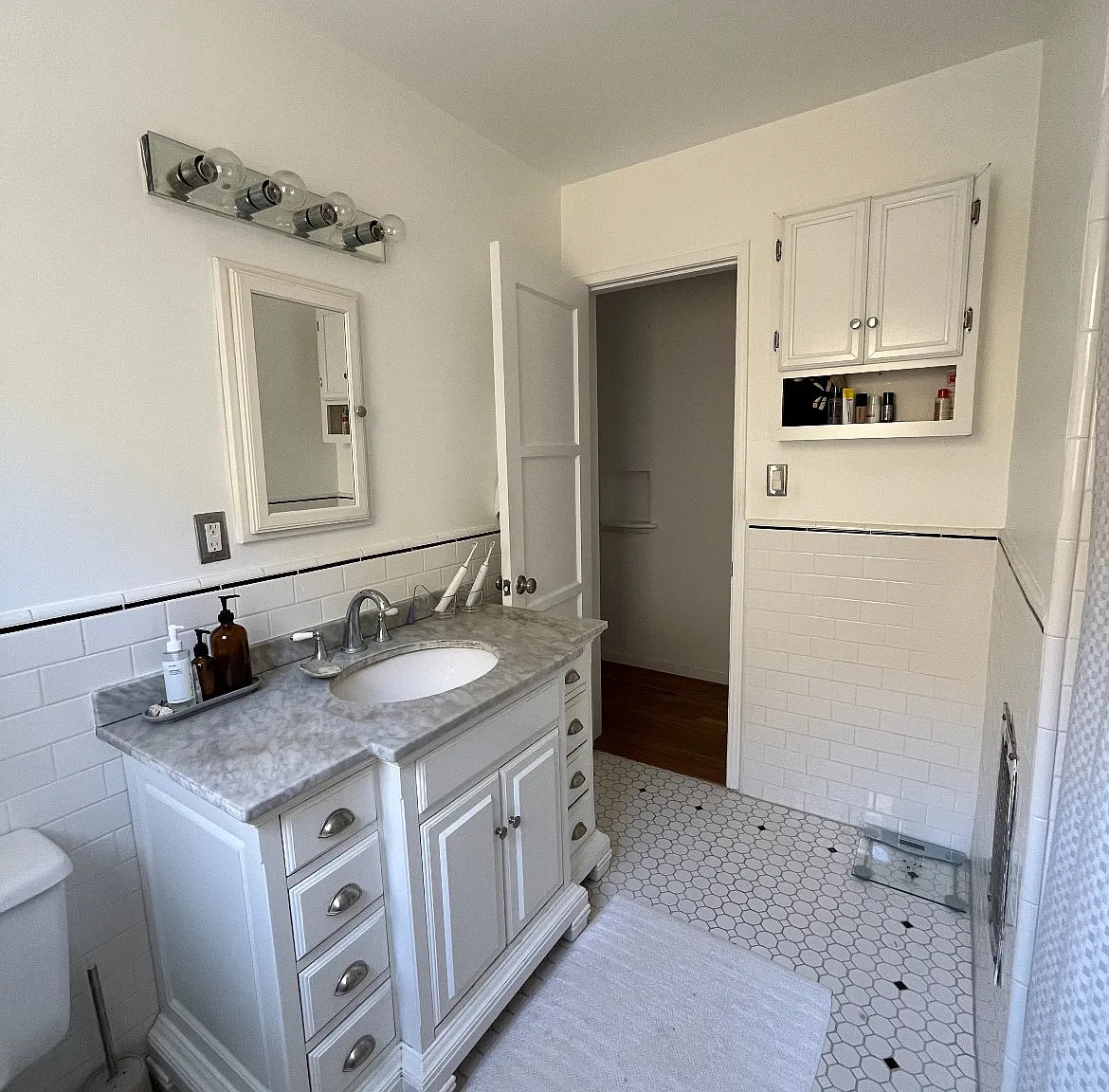 1 bed, 750 sqft, $2,850 — Photo 3