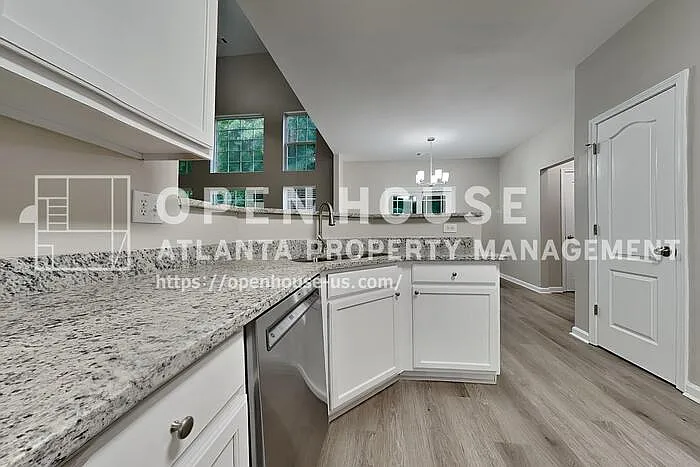 4444 Sequoia Park Trl SW — Photo 6