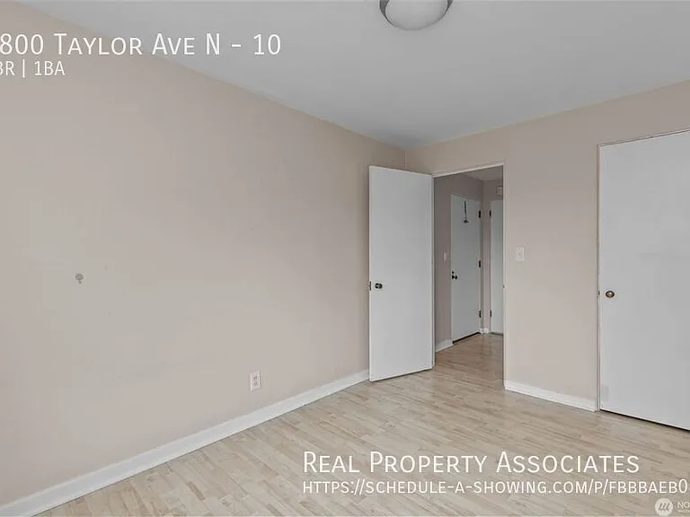 1800 Taylor Ave N #10 — Photo 24