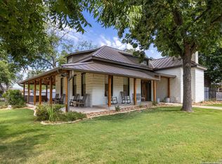 504 6th, Comfort, TX 78013