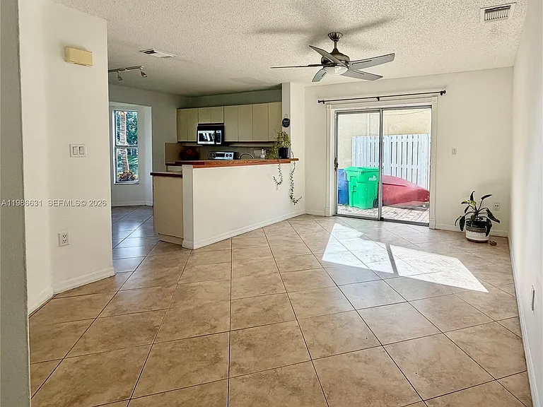 12619 NW 11th Pl — Photo 44