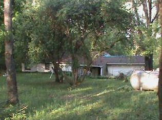 9566 Oakwood St, Rochester, IN 46975