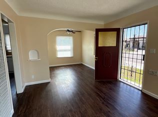 6610 Flora Ave APT 8, Bell, CA 90201