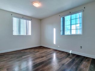 8418 Wall St #1/2, Los Angeles, CA 90003