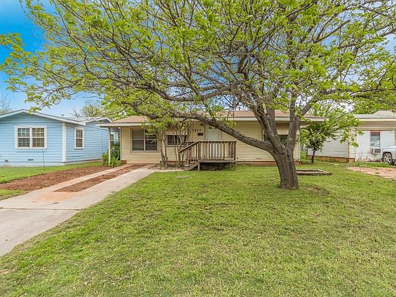 3rd image of 1517 N Mockingbird Ln