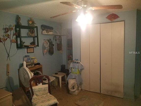 5th image of 8 Villas Ct