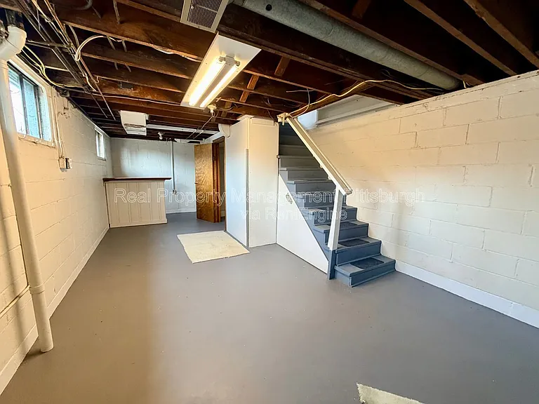 400 Patterson Rd — Photo 17