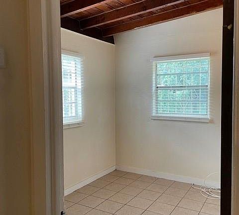 3rd image of 3612 E Osborne Ave #A