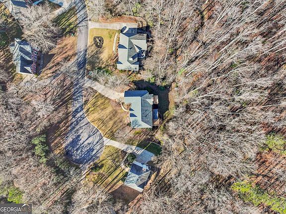 3rd image of 1525 Habersham Pl