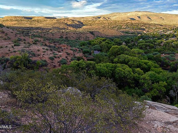 5th image of 1000 E MERRITT RANCH Road #-