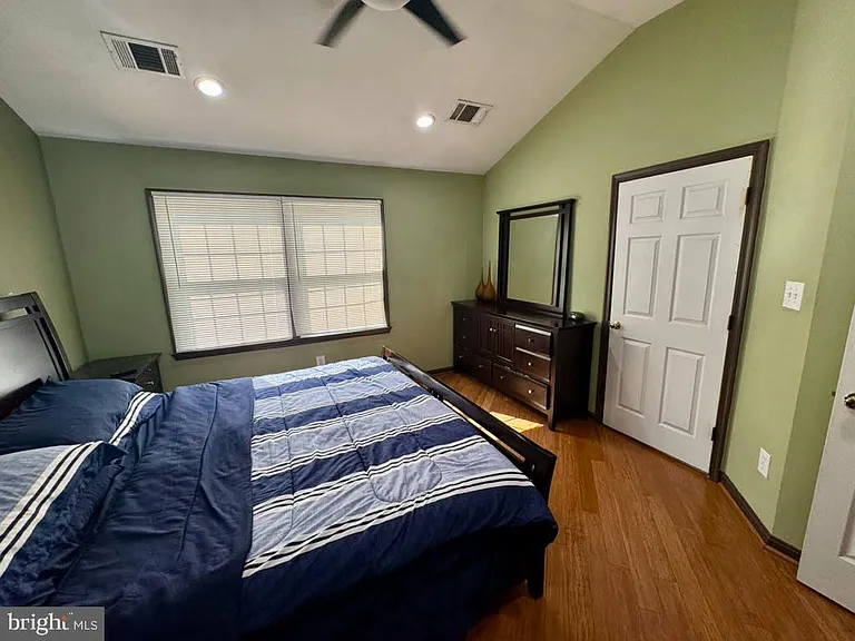 3942 Kathryn Jean Ct — Photo 16