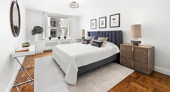4th image of 13 W 13th St APT 6BS