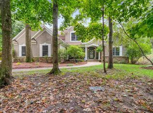 2563 Woodside Dr, Petoskey, MI 49770