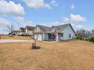 322 Gleaner Dr, Inman, SC 29349