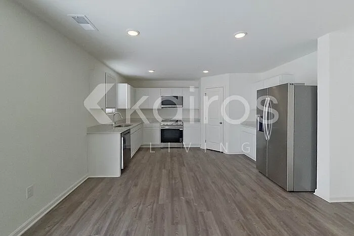 217 Ascension Way — Photo 8
