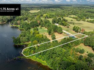 400 Indian Hen Dr, Garrison, TX 75946