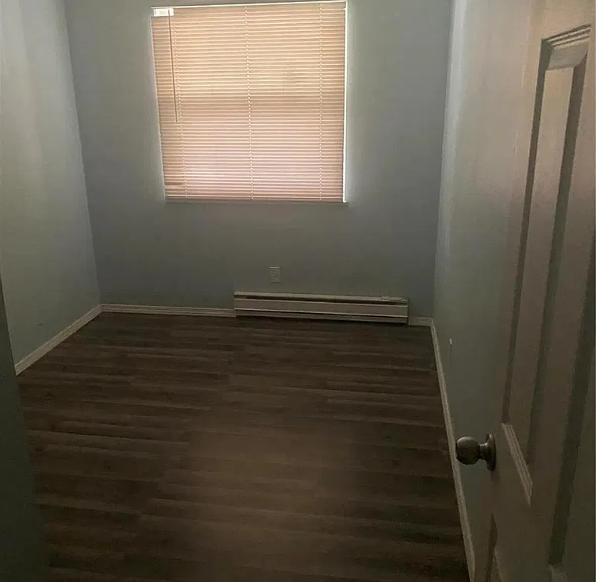 2 bed, 806 sqft, $1,300 — Photo 3