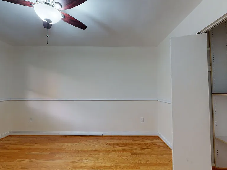 2400 41st St NW #208 — Photo 23