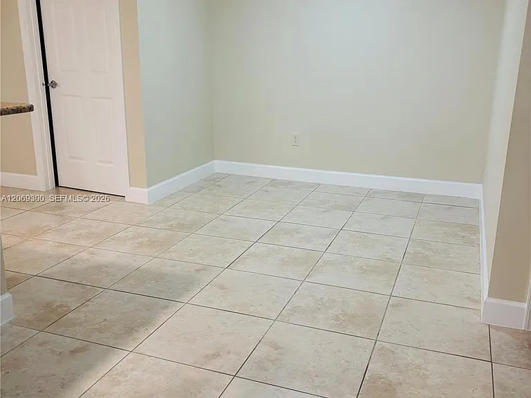 100 Andalusia Ave #510 — Photo 8