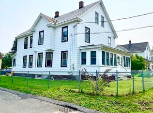 90-92 Maple St, Easthampton, MA 01027