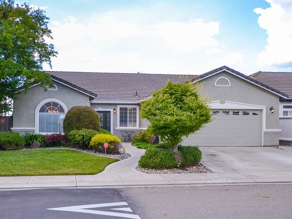 2nd image of 9833 Deep Water Ln