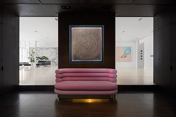 Rented by Compass | media 24