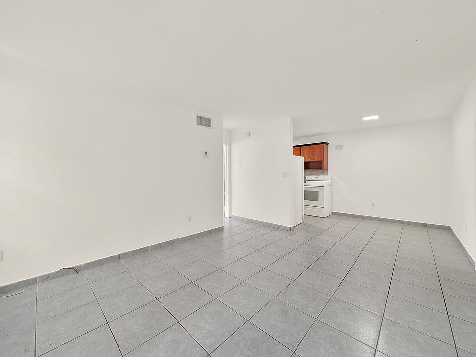 1st image of 340 Madeira Ave APT 3