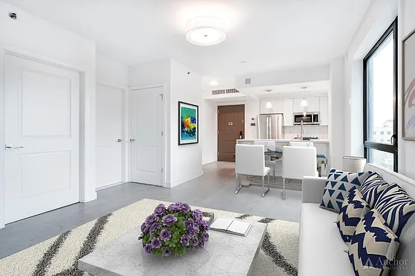 Rented by Anchor Associates | media 32