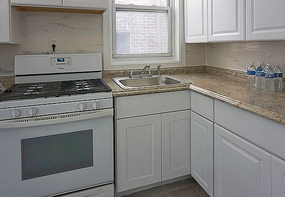 2nd image of 3734 27th St Floor 2