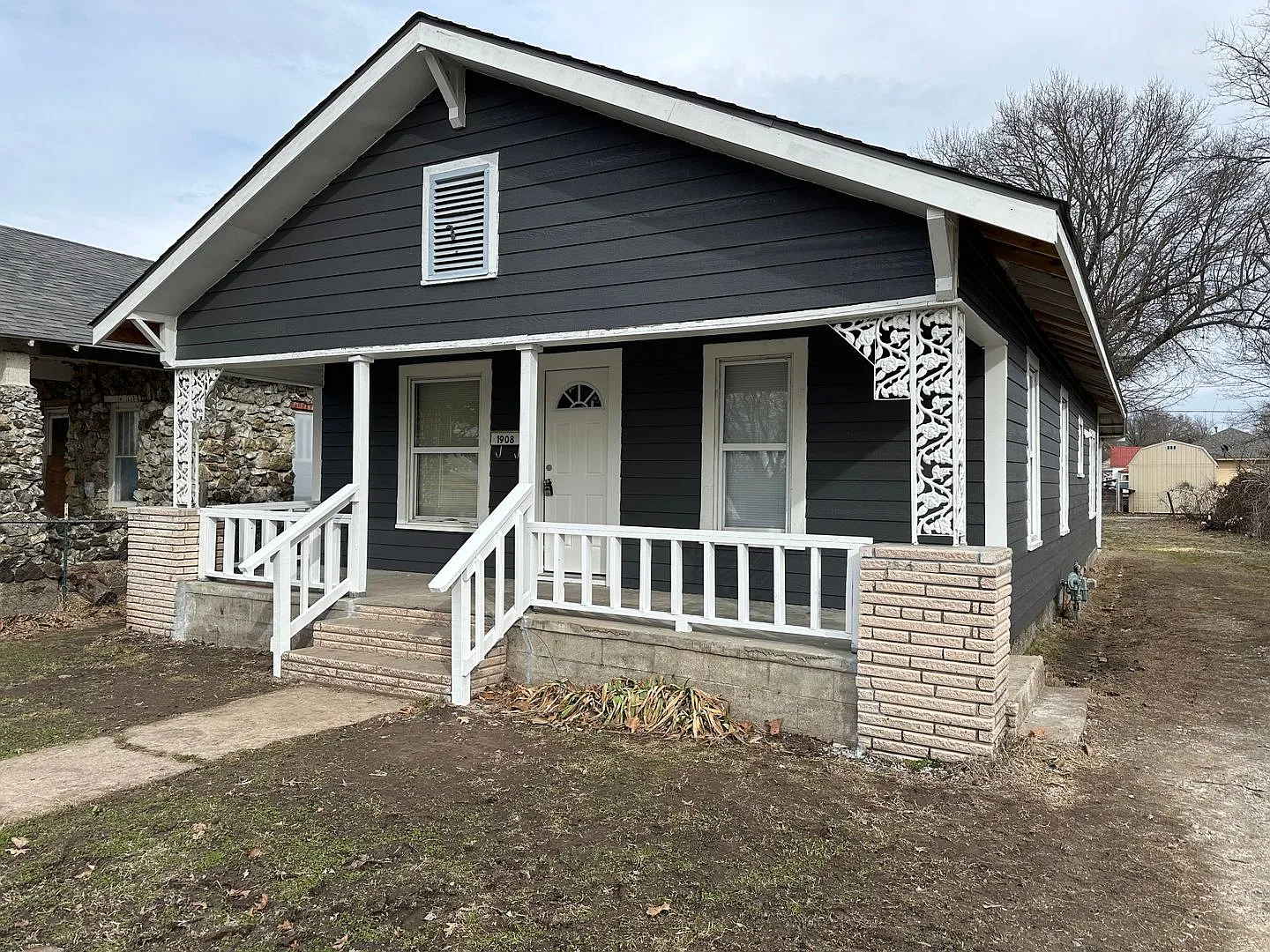 Stunning Modern Charm In Baxter Springs | 3br Home For $950! Coming Soon — Photo 1