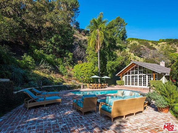 3rd image of 1297 Monte Cielo Dr