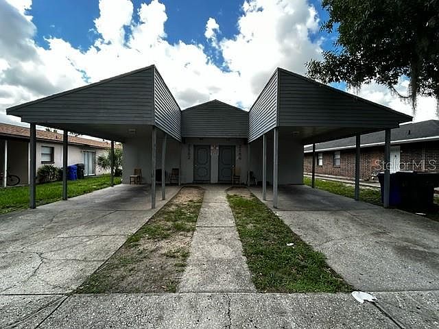 1st image of 2562 CHESTNUT WOODS DRIVE