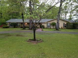 100 Ridge Dr, Monticello, AR 71655