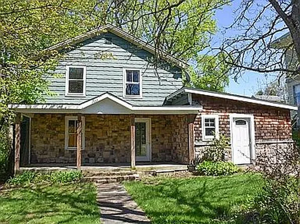 547 S Main St, Cambridge Springs, PA 16403