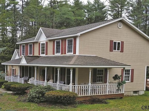2nd image of 20 Fenway Dr