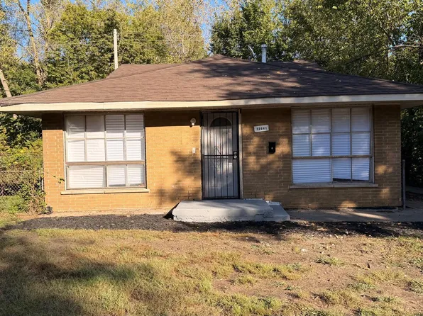 13041 S Eberhart Ave, Chicago, IL 60827