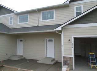 604 S 82nd Ave #2, Yakima, WA