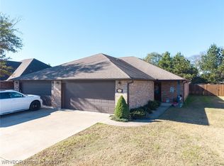 1001 Springhill Rd, Barling, AR 72923