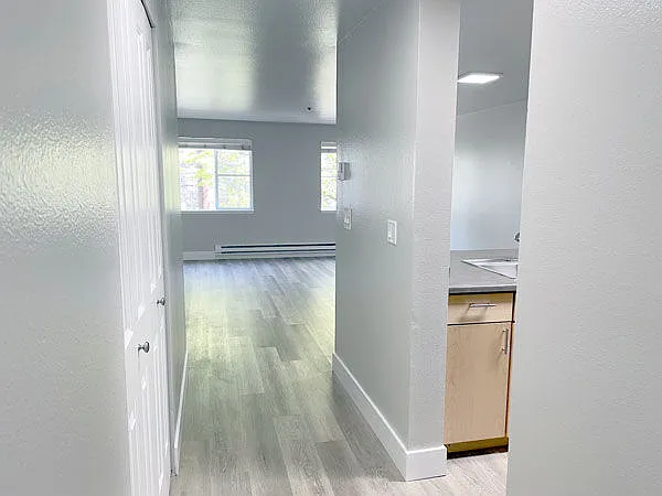 Vesper Apartments — Photo 18