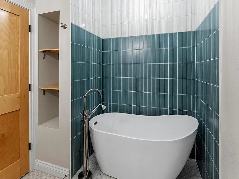 1888 N Humboldt Ave #403 — Photo 7