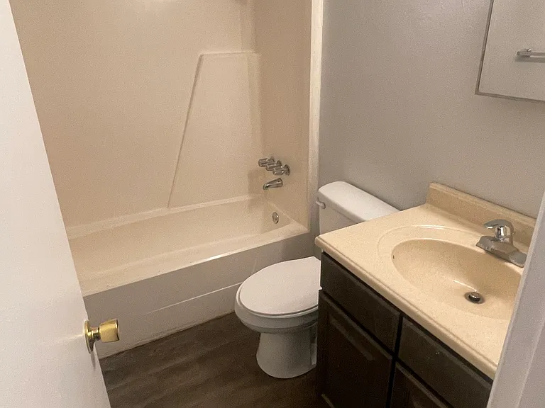 503 Tammy Lynn Dr #3 — Photo 8