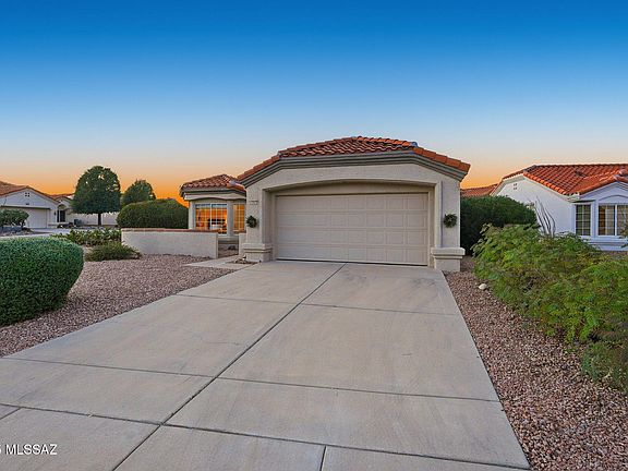 3rd image of 13941 N Trade Winds Way