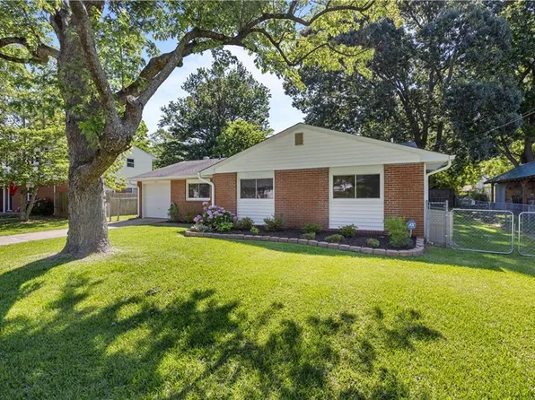 210 E Chickasaw Rd, Virginia Beach, VA 23462
