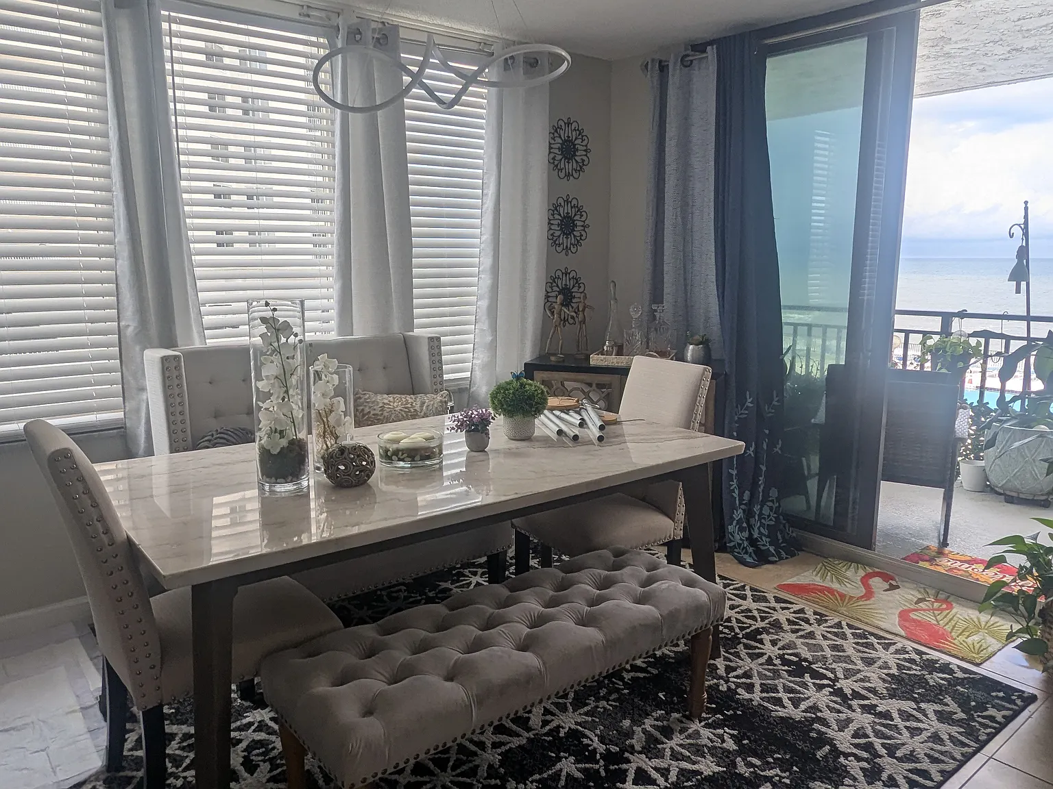 Ocean 5 Beach Shores — Photo 2