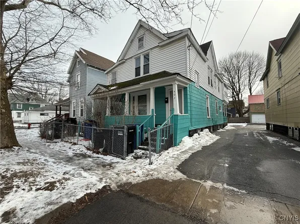 403 W Newell St, Syracuse, NY 13205